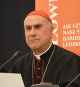 Cardinal Bertone in Fatima